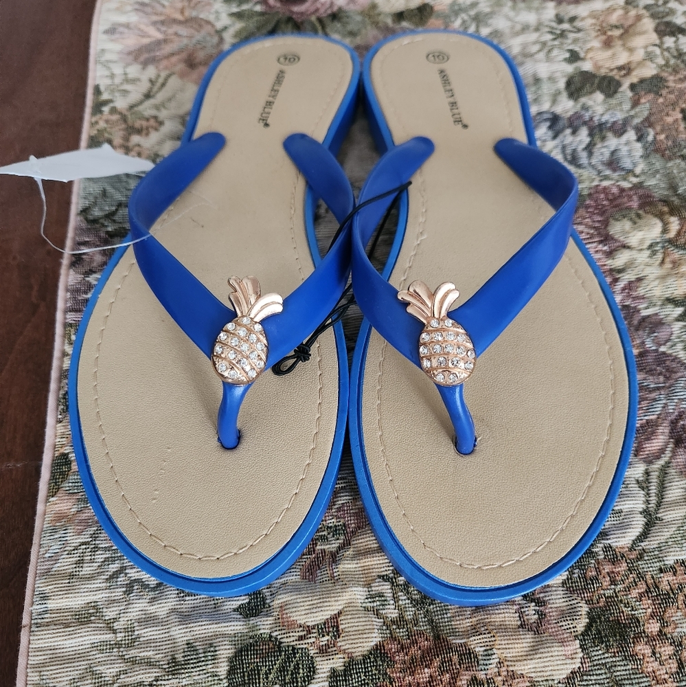 Ashley Blue Pineapple Flip-flops